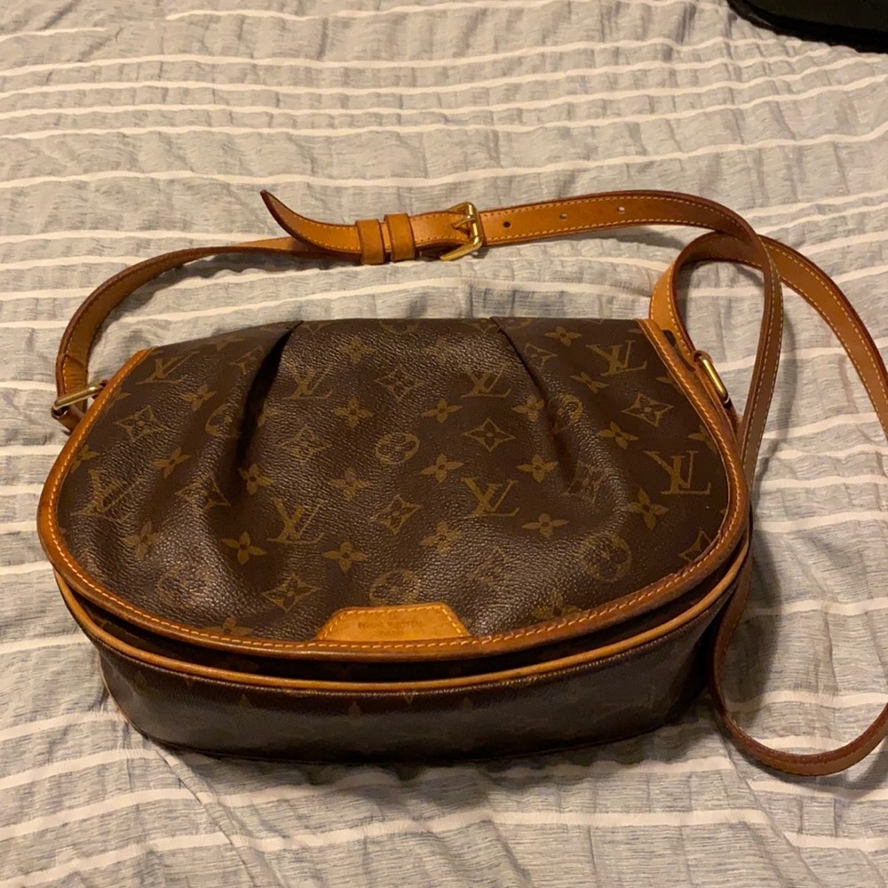 Louis Vuitton crossbody